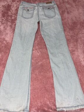 Mudd light wash jeans with pink embroidery